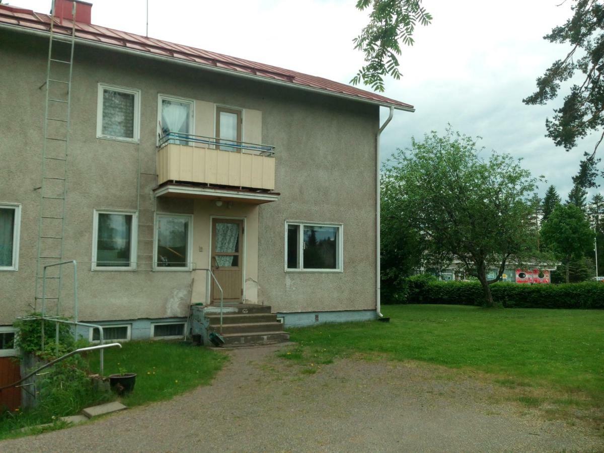 Lana Guest House Simpele Exteriér fotografie