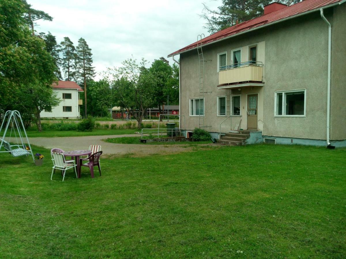 Lana Guest House Simpele Exteriér fotografie