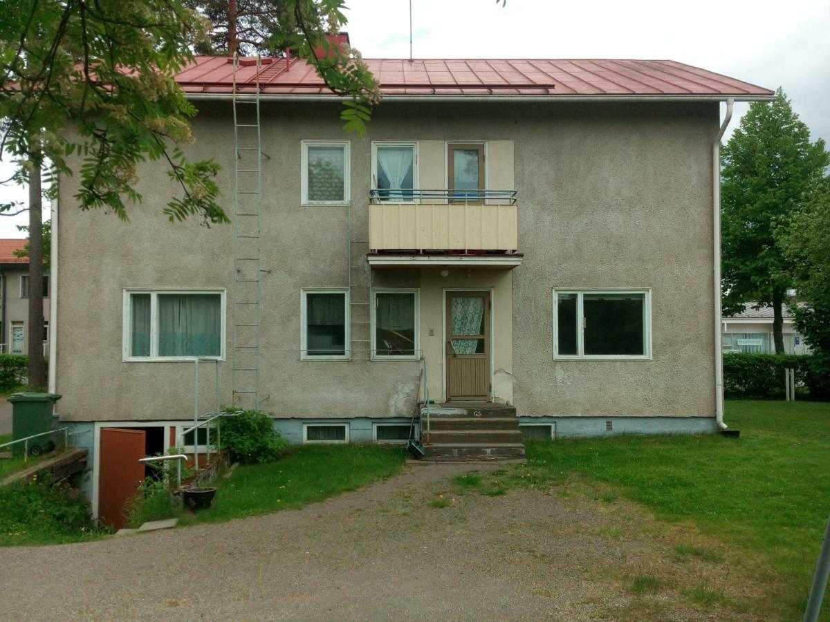 Lana Guest House Simpele Exteriér fotografie